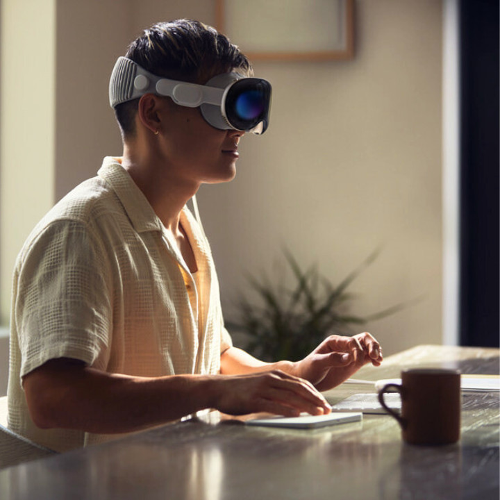 Apple Vision Pro Halts Production affordable alternative