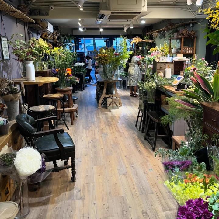 Littlewood Sai Kung florist flower and gardening shop in Sai Kung Town