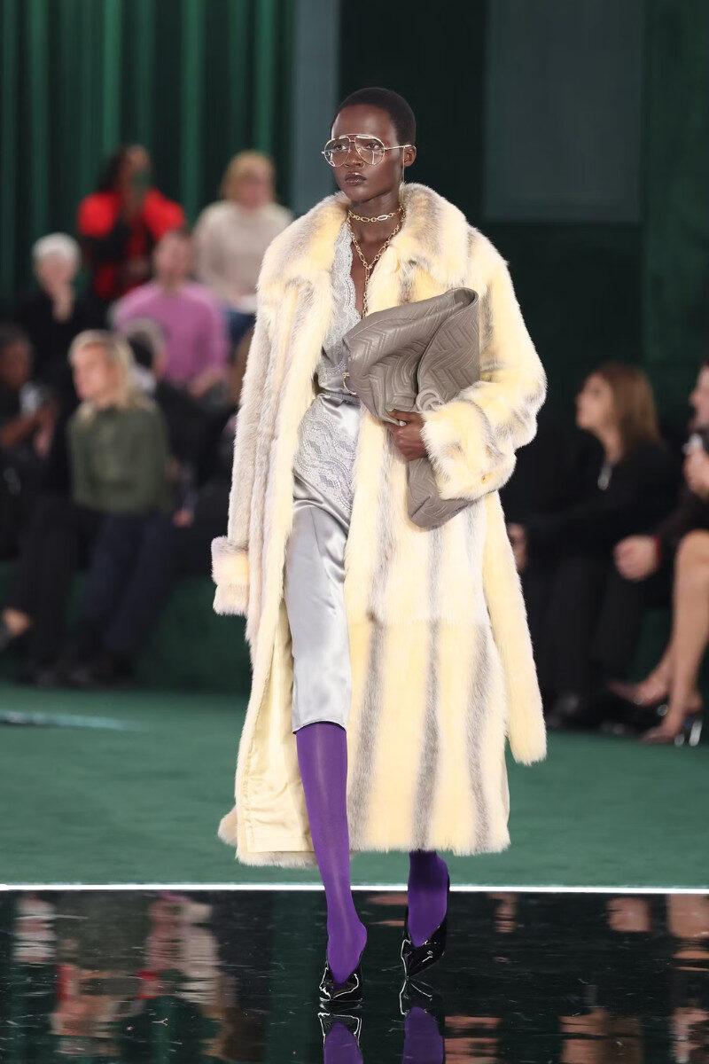 Milan Fashion Week 2025 Gucci Oversized faux-fur coats FallWinter