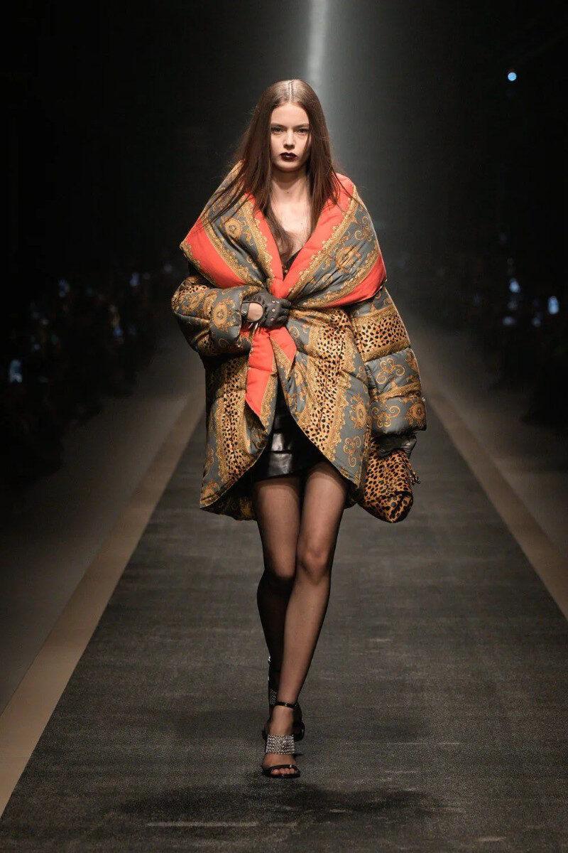 Milan Fashion Week 2025 Versace quilted outerwear