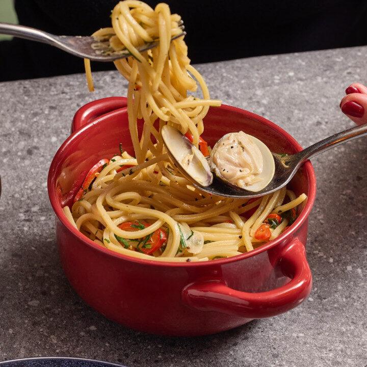 Vongole seafood pasta at Ask for Alonzo