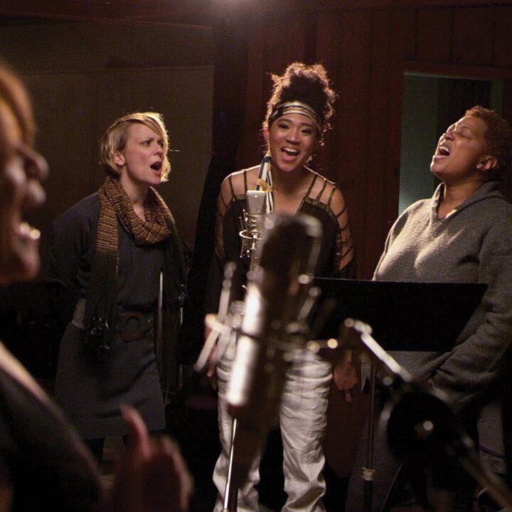 20 feet from stardom
