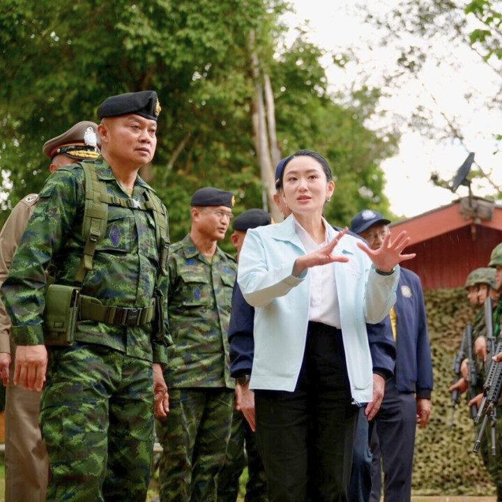Thai Prime Minister full government support armed troops