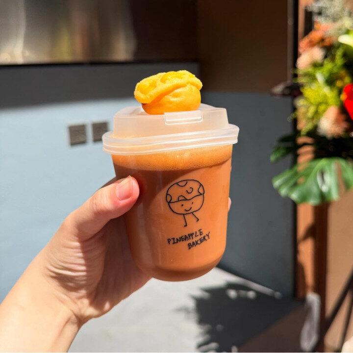 top bakeries in hong kong pineapple bakery