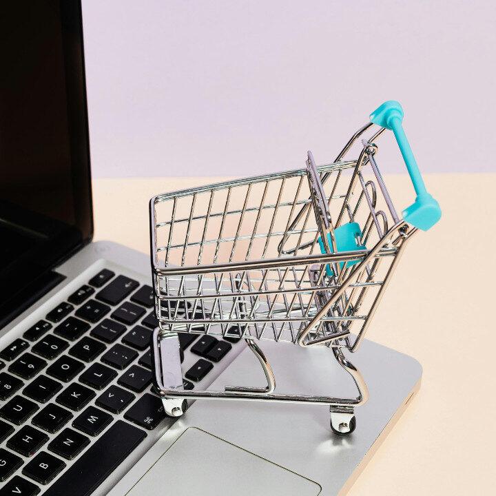 shopping cart on a laptop for hong kong loyalty programmes