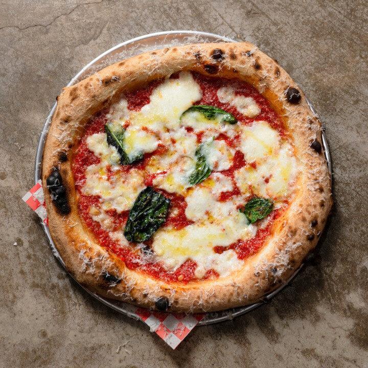 la camionetta pizza