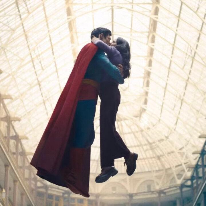 lois and clark in superman 2025