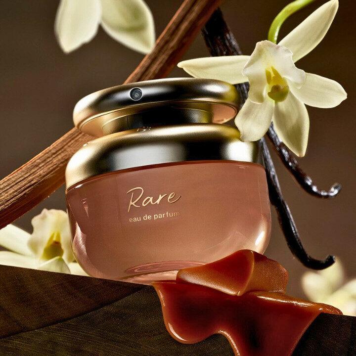 Rare Beauty Selena Gomez Rare Eau de Parfum Casa Colina
